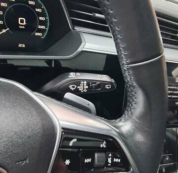 Серый Ауди E-Tron, объемом двигателя 0 л и пробегом 146 тыс. км за 21000 $, фото 27 на Automoto.ua