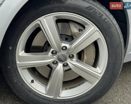 Сірий Ауді E-Tron, об'ємом двигуна 0 л та пробігом 69 тис. км за 32500 $, фото 7 на Automoto.ua