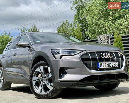 Ауді E-Tron 2019 у Дрогобичі на Automoto.ua Сірий Ауді E-Tron, об'ємом двигуна 0 л та пробігом 160 тис. км за 23500 $, фото 3 на Automoto.ua