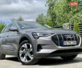 Ауді E-Tron 2019 у Дрогобичі на Automoto.ua Сірий Ауді E-Tron, об'ємом двигуна 0 л та пробігом 160 тис. км за 23500 $, фото 3 на Automoto.ua