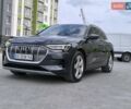 Серый Ауди E-Tron, объемом двигателя 0 л и пробегом 150 тыс. км за 21000 $, фото 1 на Automoto.ua