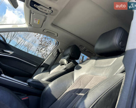 Сірий Ауді E-Tron, об'ємом двигуна 0 л та пробігом 148 тис. км за 29900 $, фото 12 на Automoto.ua