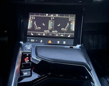 Серый Ауди E-Tron, объемом двигателя 0 л и пробегом 94 тыс. км за 33800 $, фото 19 на Automoto.ua