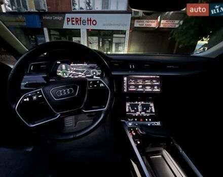 Серый Ауди E-Tron, объемом двигателя 0 л и пробегом 150 тыс. км за 21000 $, фото 12 на Automoto.ua