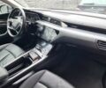 Серый Ауди E-Tron, объемом двигателя 0 л и пробегом 146 тыс. км за 21000 $, фото 32 на Automoto.ua