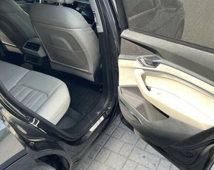 Серый Ауди E-Tron, объемом двигателя 0 л и пробегом 142 тыс. км за 27500 $, фото 12 на Automoto.ua