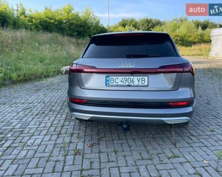 Сірий Ауді E-Tron, об'ємом двигуна 0 л та пробігом 160 тис. км за 27000 $, фото 15 на Automoto.ua