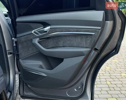 Ауді E-Tron 2019 у Рівному на Automoto.ua Сірий Ауді E-Tron, об'ємом двигуна 0 л та пробігом 139 тис. км за 26900 $, фото 47 на Automoto.ua