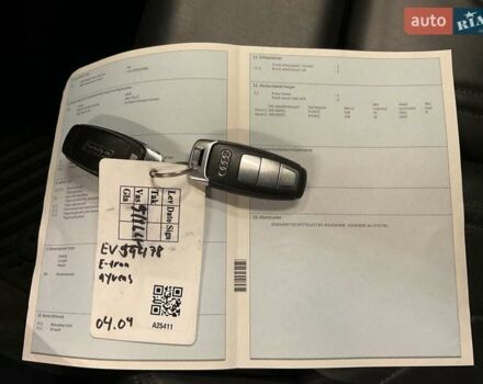 Ауді E-Tron 2019 у Луцьку на Automoto.ua Сірий Ауді E-Tron, об'ємом двигуна 0 л та пробігом 142 тис. км за 32000 $, фото 6 на Automoto.ua