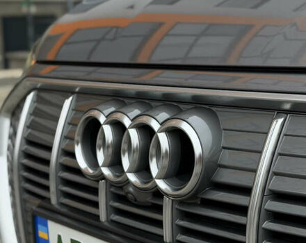 Сірий Ауді E-Tron, об'ємом двигуна 0 л та пробігом 75 тис. км за 34300 $, фото 17 на Automoto.ua