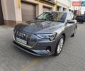 Сірий Ауді E-Tron, об'ємом двигуна 0 л та пробігом 128 тис. км за 29500 $, фото 2 на Automoto.ua