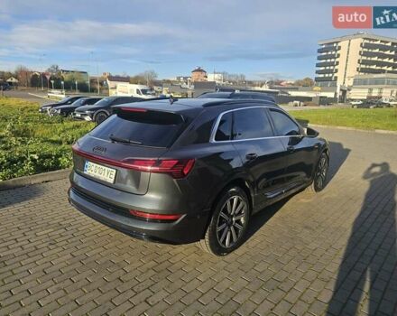 Сірий Ауді E-Tron, об'ємом двигуна 0 л та пробігом 128 тис. км за 24900 $, фото 5 на Automoto.ua