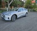 Серый Ауди E-Tron, объемом двигателя 0 л и пробегом 116 тыс. км за 27999 $, фото 7 на Automoto.ua