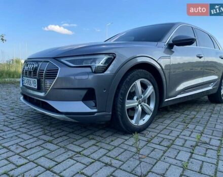 Сірий Ауді E-Tron, об'ємом двигуна 0 л та пробігом 160 тис. км за 27000 $, фото 19 на Automoto.ua