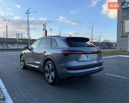 Серый Ауди E-Tron, объемом двигателя 0 л и пробегом 71 тыс. км за 31500 $, фото 16 на Automoto.ua