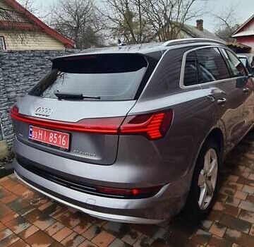 Серый Ауди E-Tron, объемом двигателя 0 л и пробегом 146 тыс. км за 21000 $, фото 14 на Automoto.ua