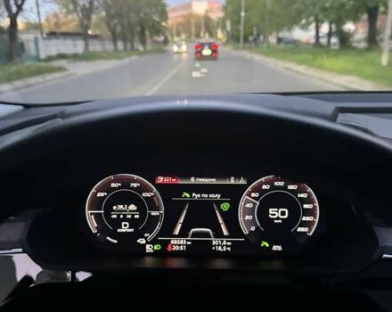 Серый Ауди E-Tron, объемом двигателя 0 л и пробегом 68 тыс. км за 31500 $, фото 15 на Automoto.ua
