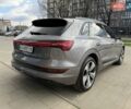 Серый Ауди E-Tron, объемом двигателя 0 л и пробегом 248 тыс. км за 26100 $, фото 13 на Automoto.ua