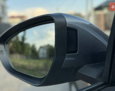 Серый Ауди E-Tron, объемом двигателя 0 л и пробегом 60 тыс. км за 32500 $, фото 17 на Automoto.ua