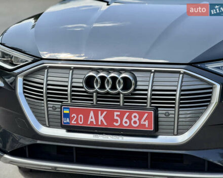 Серый Ауди E-Tron, объемом двигателя 0 л и пробегом 97 тыс. км за 30700 $, фото 9 на Automoto.ua