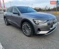 Серый Ауди E-Tron, объемом двигателя 0 л и пробегом 120 тыс. км за 31999 $, фото 2 на Automoto.ua