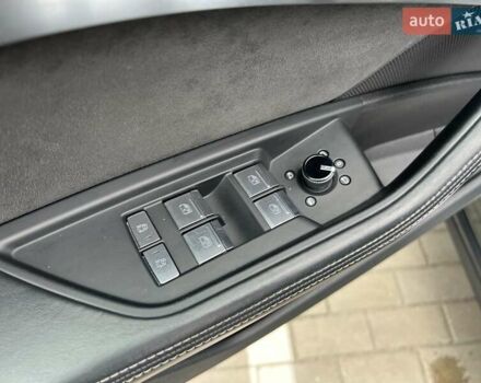 Сірий Ауді E-Tron, об'ємом двигуна 0 л та пробігом 59 тис. км за 28000 $, фото 15 на Automoto.ua