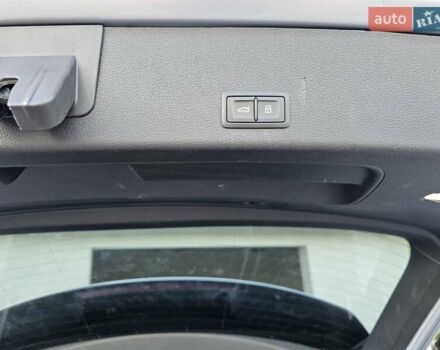 Серый Ауди E-Tron, объемом двигателя 0 л и пробегом 121 тыс. км за 27700 $, фото 25 на Automoto.ua