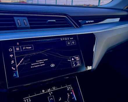Серый Ауди E-Tron, объемом двигателя 0 л и пробегом 94 тыс. км за 33800 $, фото 38 на Automoto.ua