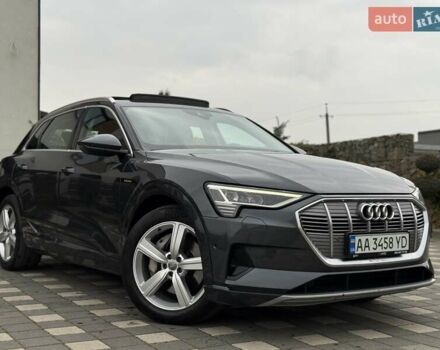 Серый Ауди E-Tron, объемом двигателя 0 л и пробегом 116 тыс. км за 25900 $, фото 9 на Automoto.ua