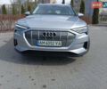 Сірий Ауді E-Tron, об'ємом двигуна 0 л та пробігом 83 тис. км за 29291 $, фото 5 на Automoto.ua