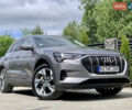 Серый Ауди E-Tron, объемом двигателя 0 л и пробегом 160 тыс. км за 27700 $, фото 1 на Automoto.ua