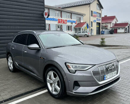 Ауди E-Tron 2019 в Снятине на Automoto.ua Серый Ауди E-Tron, объемом двигателя 0 л и пробегом 95 тыс. км за 28100 $, фото 3 на Automoto.ua