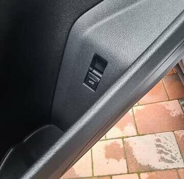 Серый Ауди E-Tron, объемом двигателя 0 л и пробегом 146 тыс. км за 21000 $, фото 39 на Automoto.ua