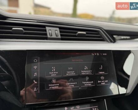 Серый Ауди E-Tron, объемом двигателя 0 л и пробегом 116 тыс. км за 25900 $, фото 37 на Automoto.ua
