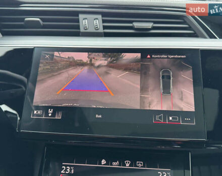 Сірий Ауді E-Tron, об'ємом двигуна 0 л та пробігом 86 тис. км за 31500 $, фото 9 на Automoto.ua