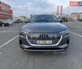 Серый Ауди E-Tron, объемом двигателя 0 л и пробегом 120 тыс. км за 31999 $, фото 1 на Automoto.ua