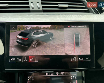 Серый Ауди E-Tron, объемом двигателя 0 л и пробегом 180 тыс. км за 26900 $, фото 32 на Automoto.ua