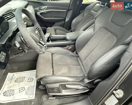 Серый Ауди E-Tron, объемом двигателя 0 л и пробегом 180 тыс. км за 26900 $, фото 17 на Automoto.ua