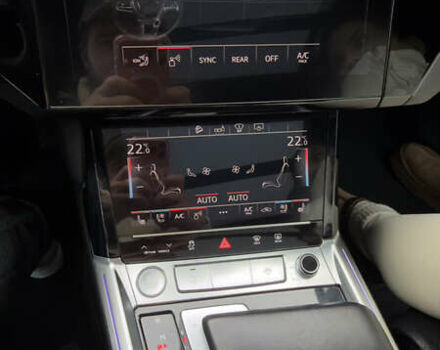 Сірий Ауді E-Tron, об'ємом двигуна 0 л та пробігом 75 тис. км за 34300 $, фото 48 на Automoto.ua