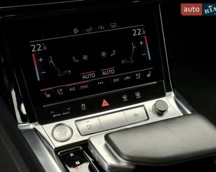 Сірий Ауді E-Tron, об'ємом двигуна 0 л та пробігом 59 тис. км за 30500 $, фото 18 на Automoto.ua