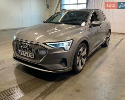 Ауді E-Tron 2019 у Луцьку на Automoto.ua Сірий Ауді E-Tron, об'ємом двигуна 0 л та пробігом 142 тис. км за 32000 $, фото 2 на Automoto.ua