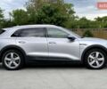 Сірий Ауді E-Tron, об'ємом двигуна 0 л та пробігом 91 тис. км за 26250 $, фото 7 на Automoto.ua