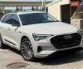 Сірий Ауді E-Tron, об'ємом двигуна 0 л та пробігом 88 тис. км за 34900 $, фото 1 на Automoto.ua