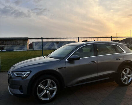 Серый Ауди E-Tron, объемом двигателя 0 л и пробегом 94 тыс. км за 33800 $, фото 22 на Automoto.ua