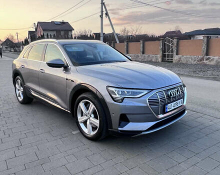 Серый Ауди E-Tron, объемом двигателя 0 л и пробегом 94 тыс. км за 33800 $, фото 13 на Automoto.ua