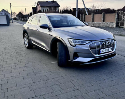 Серый Ауди E-Tron, объемом двигателя 0 л и пробегом 94 тыс. км за 33800 $, фото 30 на Automoto.ua