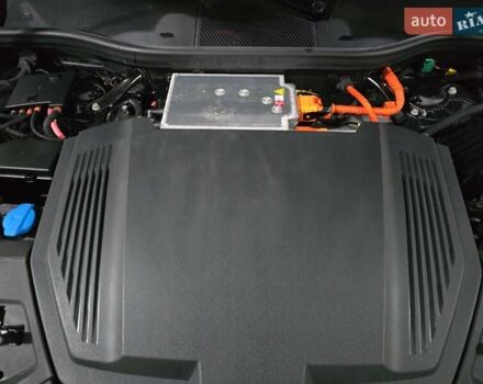 Серый Ауди E-Tron, объемом двигателя 0 л и пробегом 800 тыс. км за 26200 $, фото 17 на Automoto.ua