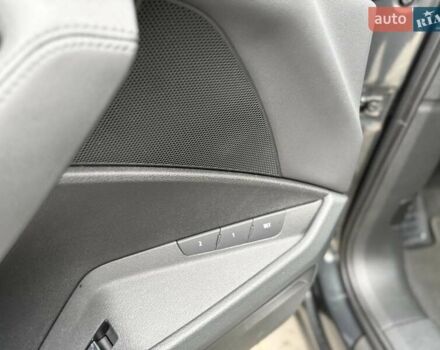 Серый Ауди E-Tron, объемом двигателя 0 л и пробегом 116 тыс. км за 25900 $, фото 22 на Automoto.ua