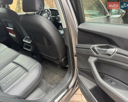 Серый Ауди E-Tron, объемом двигателя 0 л и пробегом 97 тыс. км за 23000 $, фото 10 на Automoto.ua