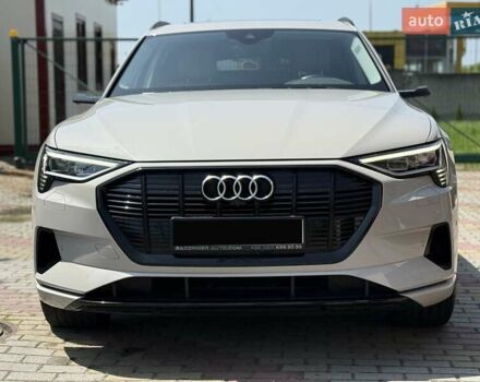 Сірий Ауді E-Tron, об'ємом двигуна 0 л та пробігом 88 тис. км за 34900 $, фото 9 на Automoto.ua